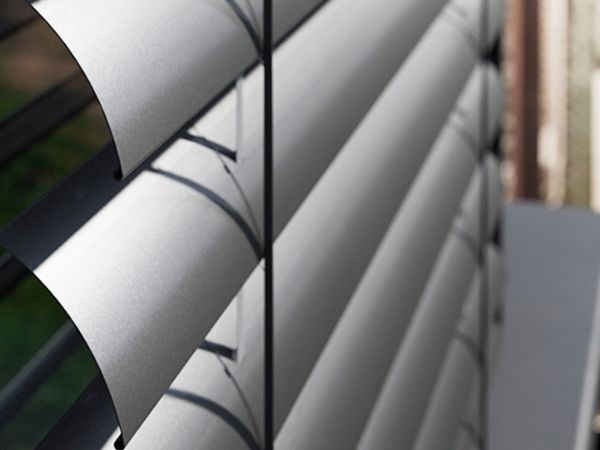 Raffstore Lamelle rund