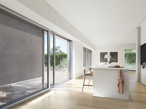 Textilscreen in der Küche mit Hebeschiebetür